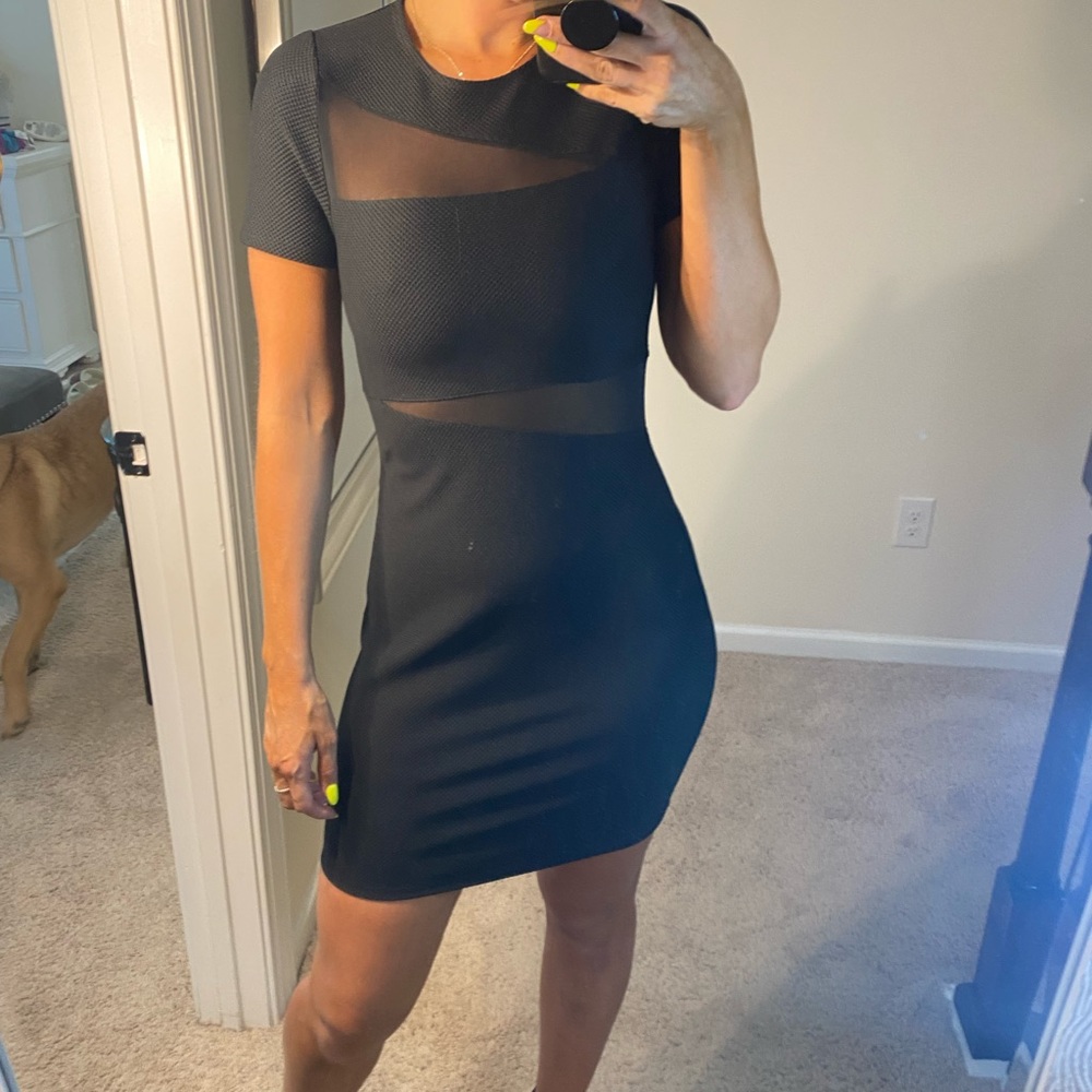 Black express dress. Never worn w/tags. Size 2